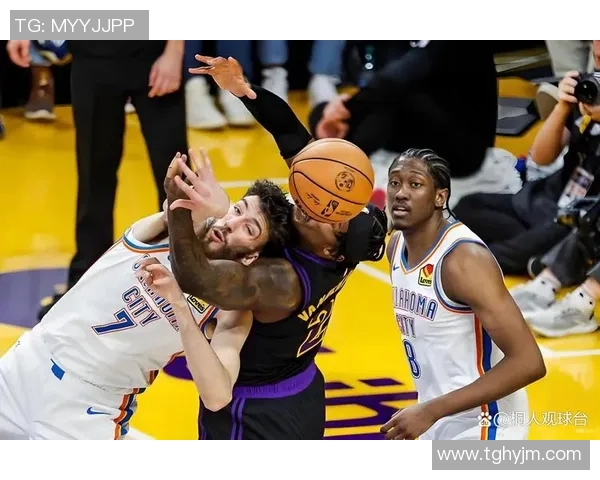 湖人对阵雷霆的精彩对决分析及比赛前瞻展望